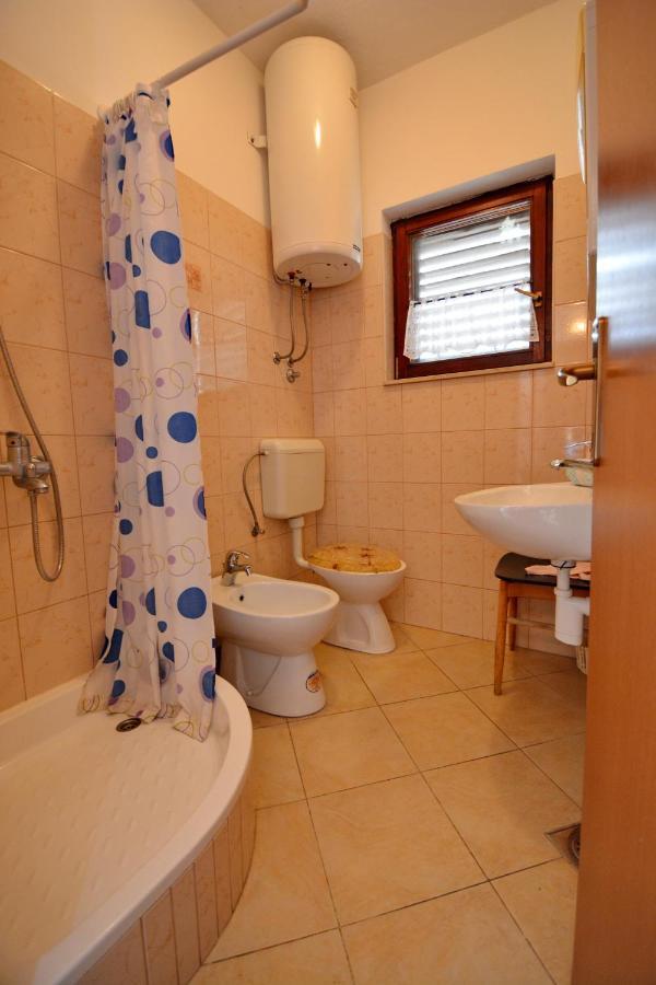 Apartmani Irena Ciovo Trogir Exterior foto